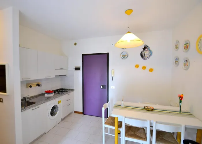 Laura Apartment